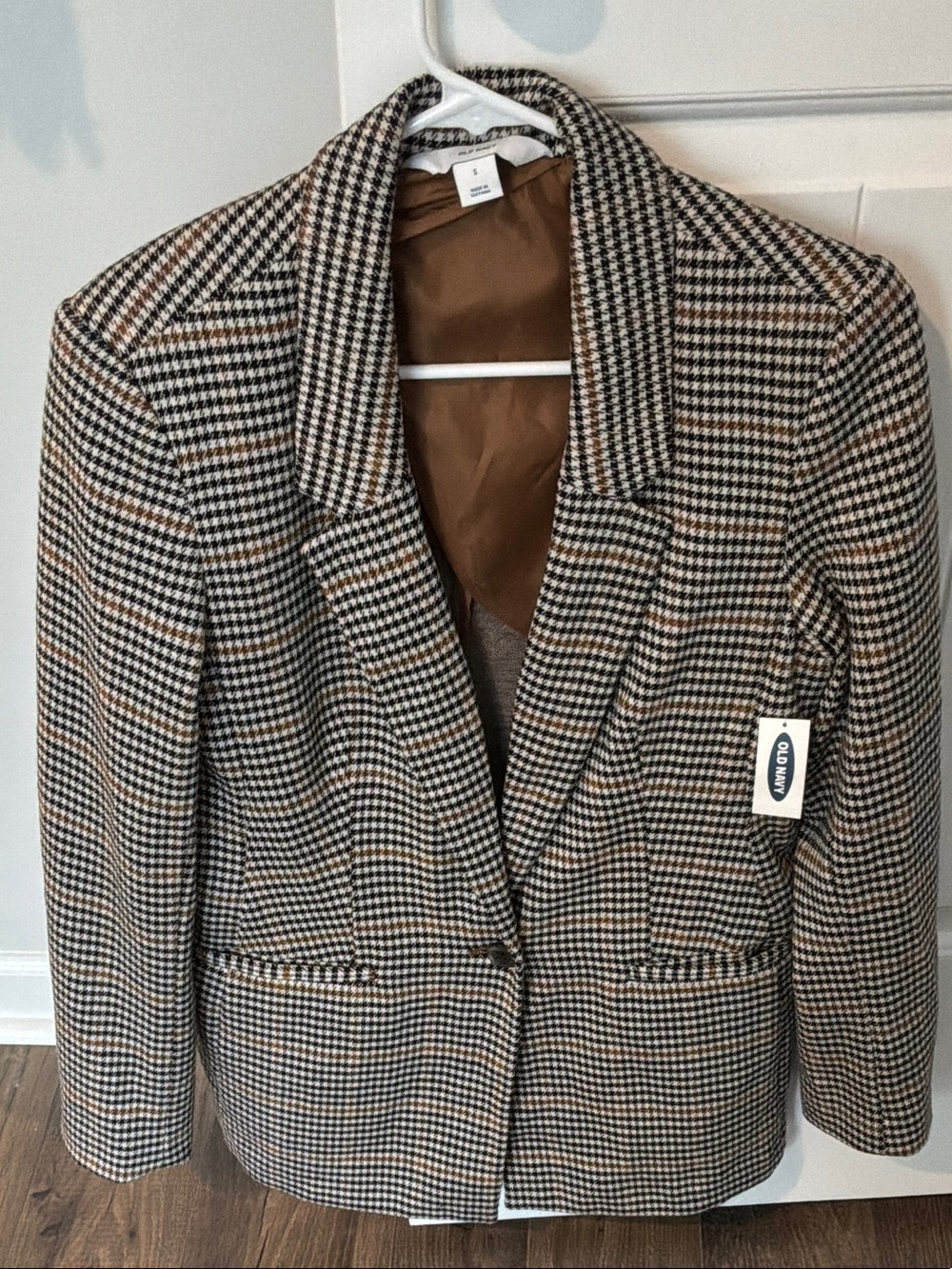 Old Navy Women's Houndstooth Blazer in Brown and Black